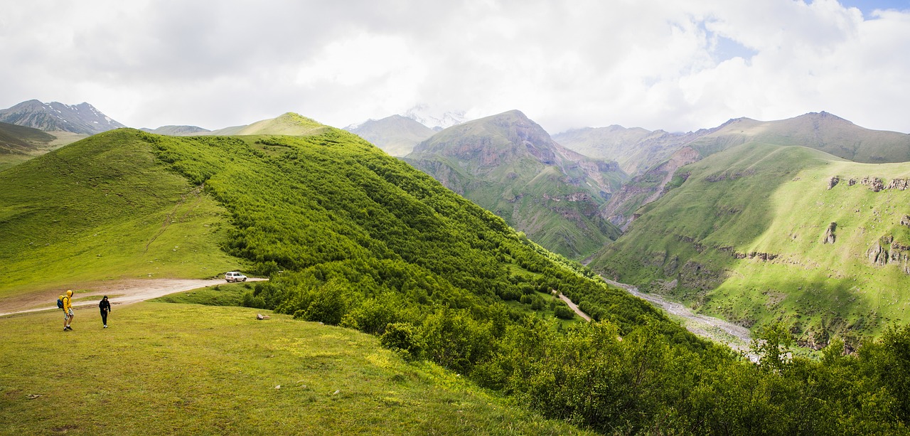 探索四姑娘山，揭秘壮丽自然的门票价格与旅游价值